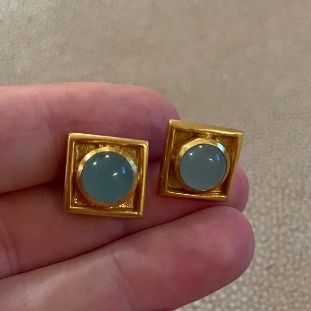 Julie Vos Aqua Chalcedony Santorini earrings